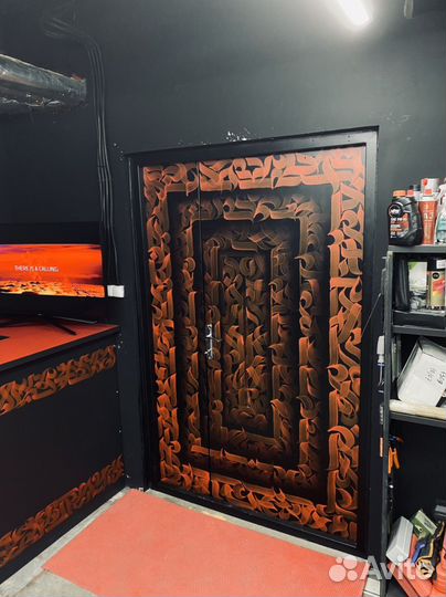 Каллиграфия, роспись стен на заказ