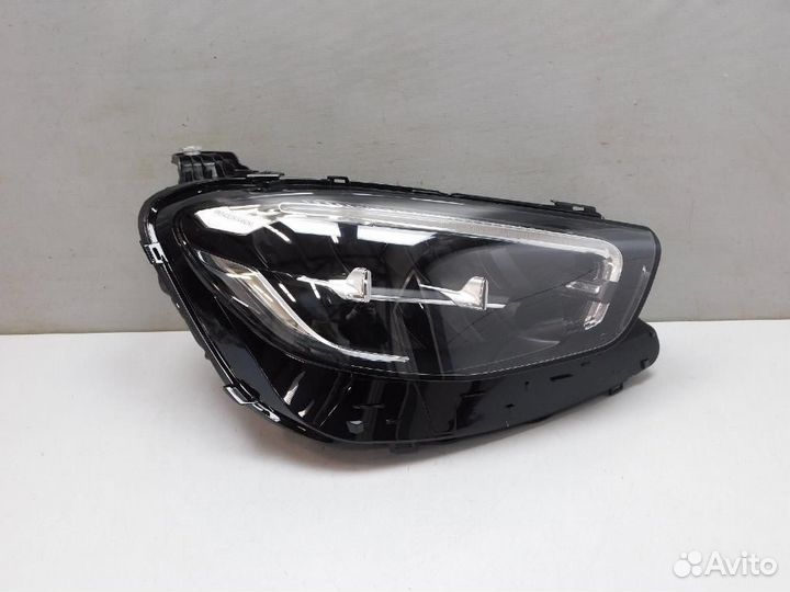 Фара правая Mercedes-Benz E-Class