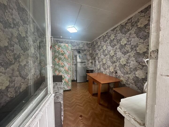 Комната 10,9 м² в 4-к., 2/5 эт.