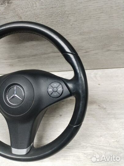 Руль в сборе Mercedes Clc-Class CL203 coupe M271