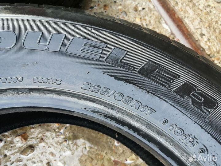 Bridgestone Dueler H/T 687 225/65 R17 101H