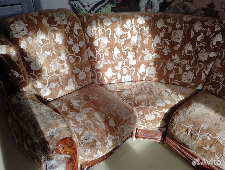 Угловой диван бу