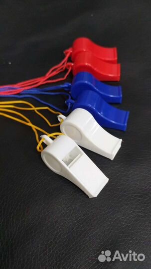 Свисток спасательный