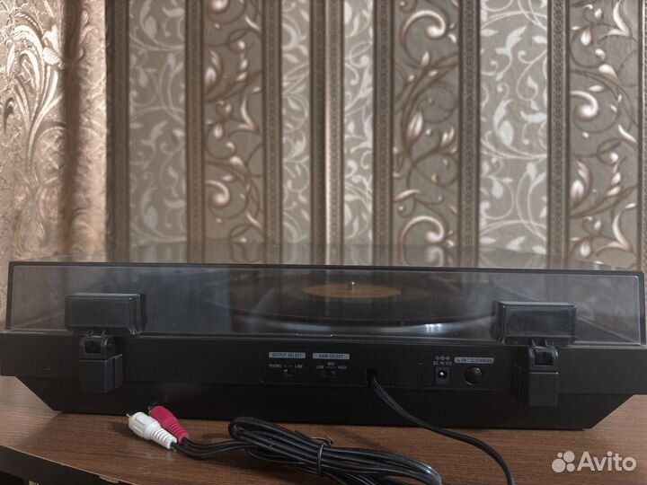 Виниловый проигрыватель Sony PS-LX310BT