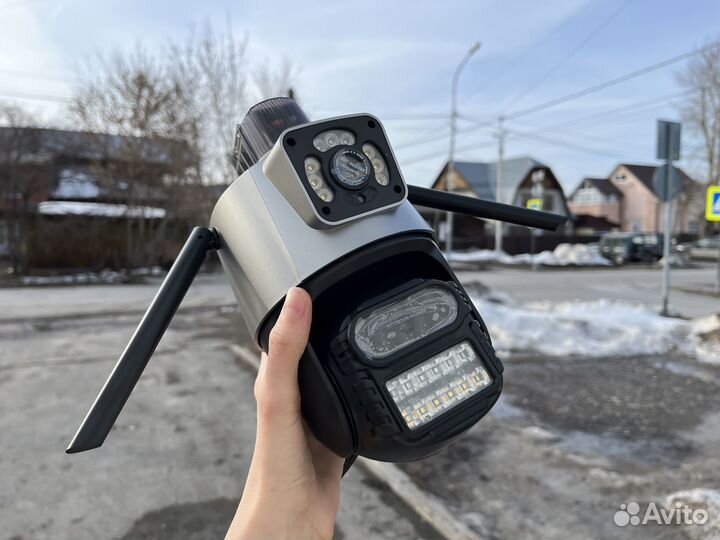 Wi-Fi Камера видеонаблюдения с двумя объективами