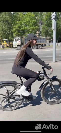 Велосипед BMW