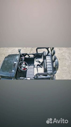 Детский электромобиль бу jeep