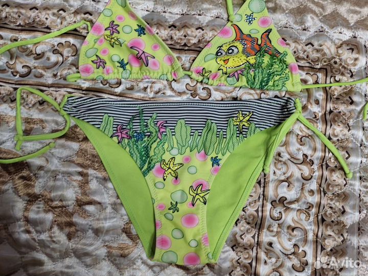 Купальник для девочки на рост 116-122см