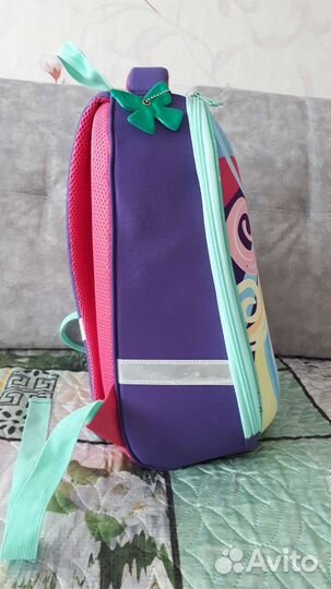 Школьный рюкзак для девочки