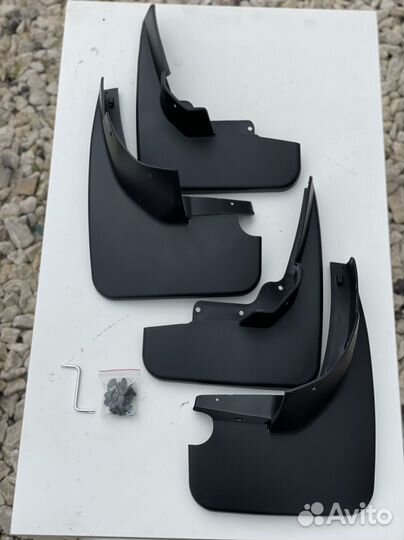 Брызговики Mercedes-Benz ML-Class W164 2006-2011