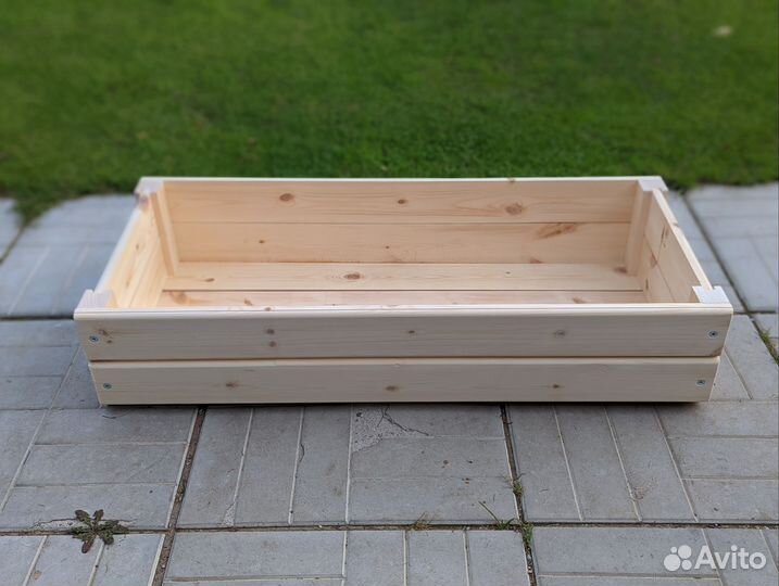 Деревянные кашпо для цветов