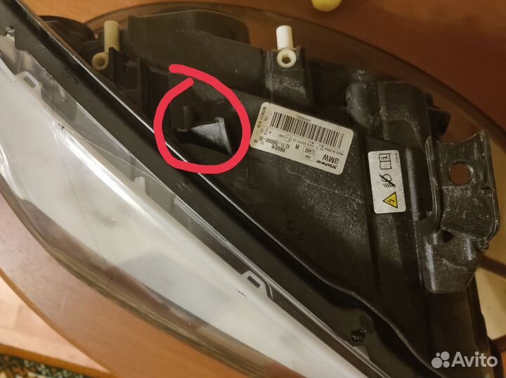 Правая фара ксенон на BMW X1 e84 дорест