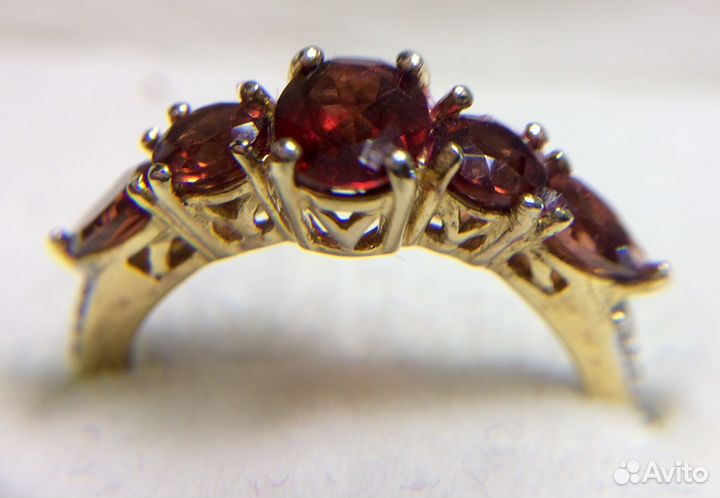 Гранаты+ 2 бриллианта позолота 585 серебро 925 Бог