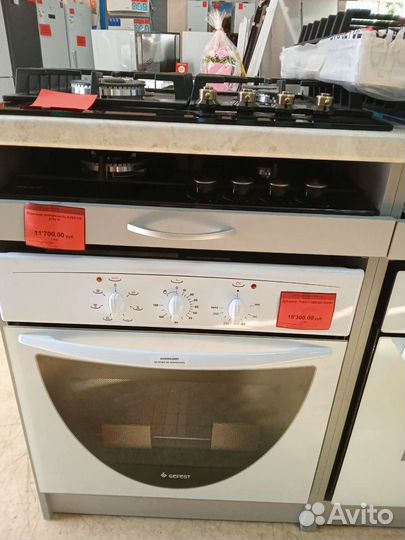 Духовой шкаф Comfee cbo710gw новый