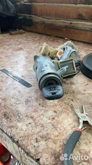 Вскрытие замков, дверей, автомобилей