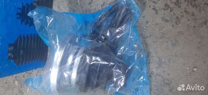 Пыльник шруса на ауди а6 Quattro