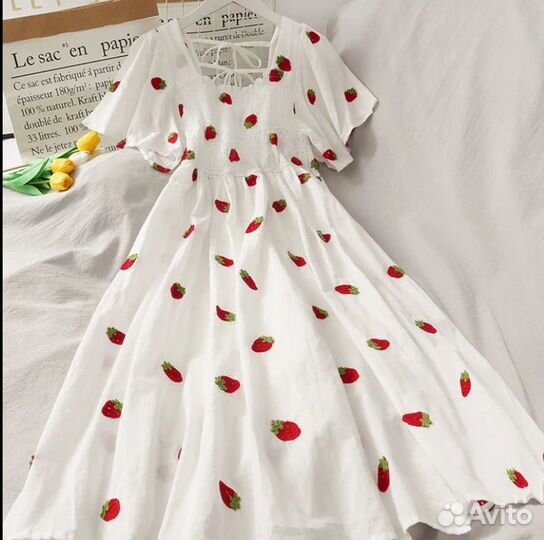 Платье клубнички вышевка миди хлопок 42 44 46 48