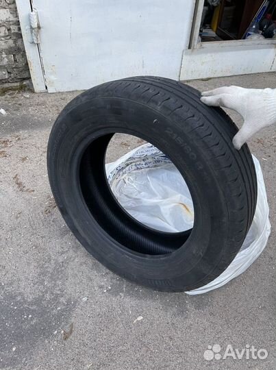 Continental ContiPremiumContact 2 215/60 R16