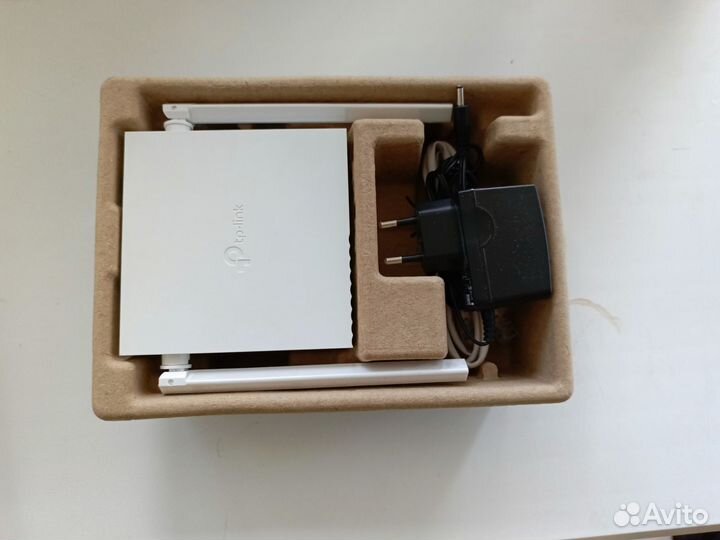 Wi-Fi роутер TP-Link TL-WR820N v2