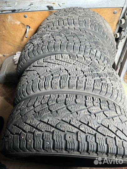 Nokian Tyres Hakkapeliitta C3 215/65 R15