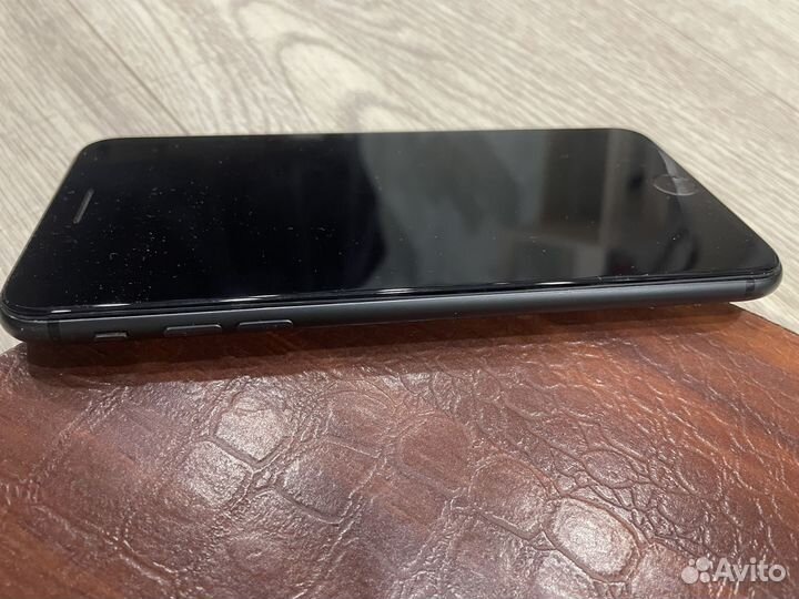 iPhone 8 Plus, 128 ГБ