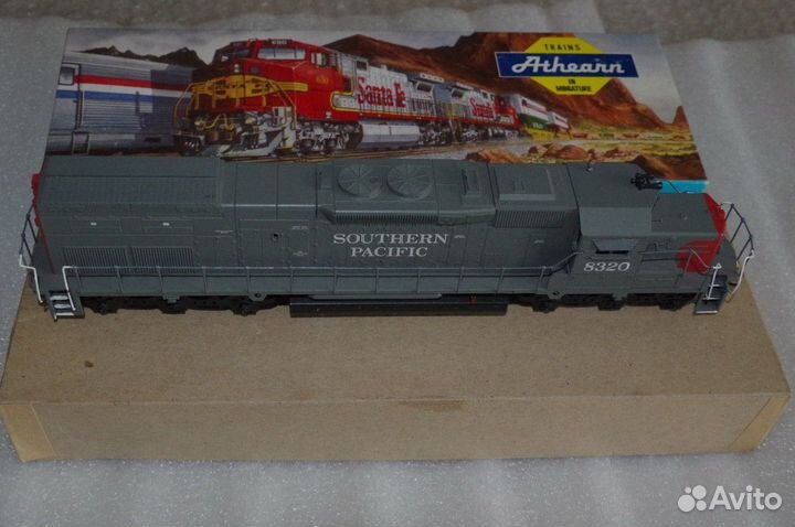Тепловоз Athearn в коробке 6-осный, 1:87