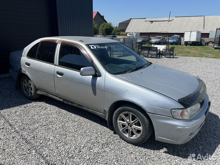 Nissan Pulsar 1.5 AT, 1995, 99 000 км