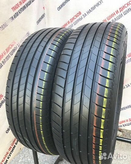 Bridgestone Turanza T005 215/60 R17