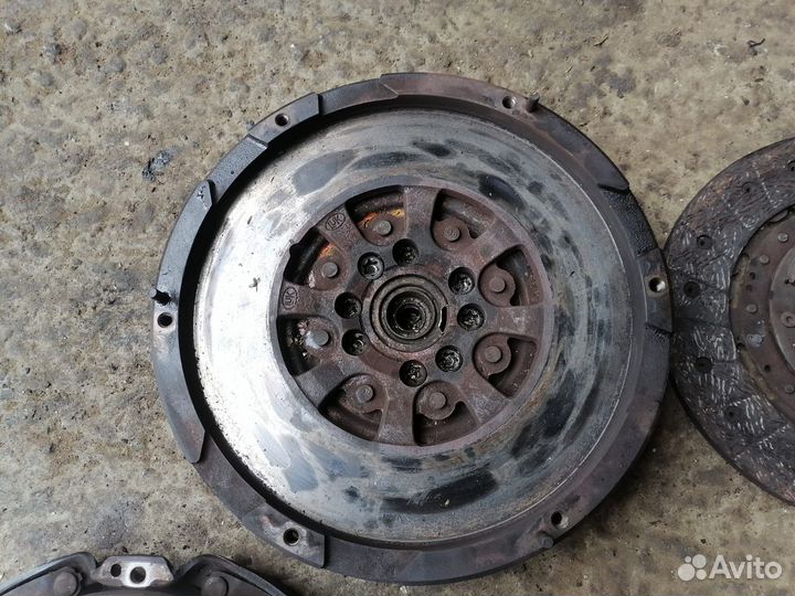 Маховик со сцеплением Мерседес Спринтер 906 3.0D