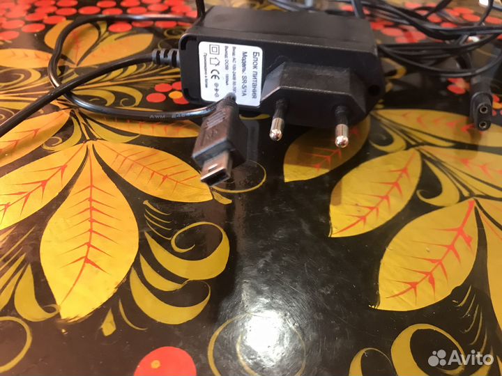 Зарядное устройство для телефона