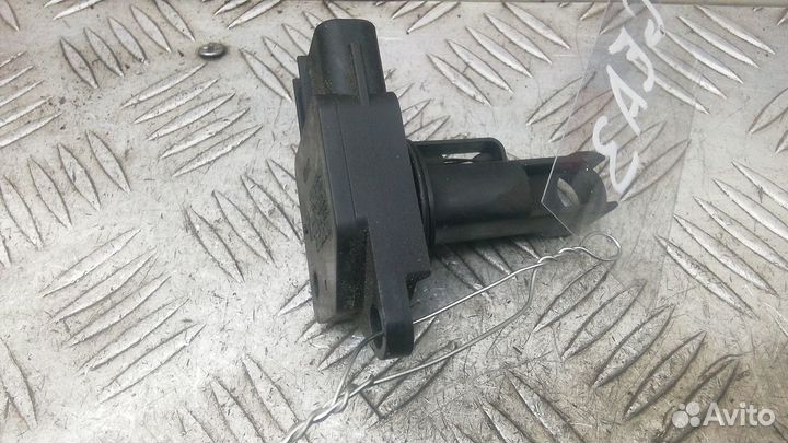 Расходомер воздуха дизельный toyota RAV 4 ZSA3 2007