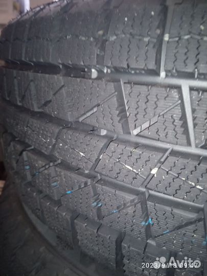 Auplus APL701 14/60 R14 139M