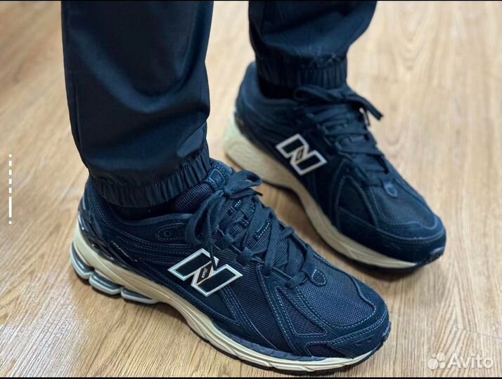 New balance 1906r
