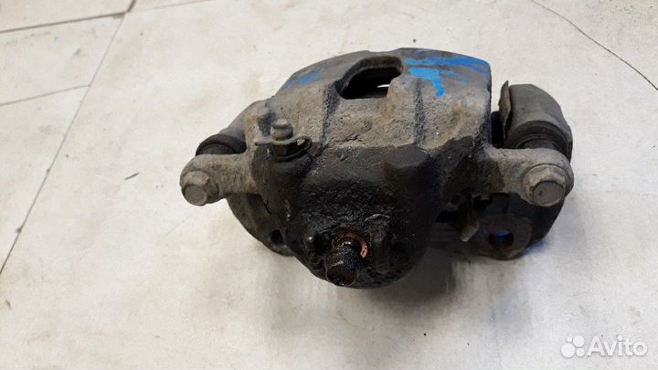 Суппорт передний левый Hyundai Solaris