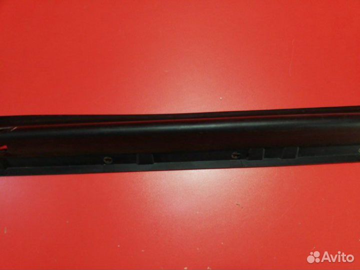 Накладка порога наружная левая Nissan Juke F15