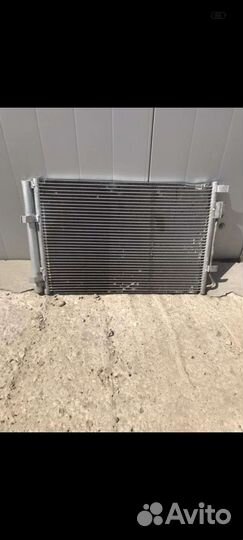Продам радиатор кондиционера Солярис. kia rio
