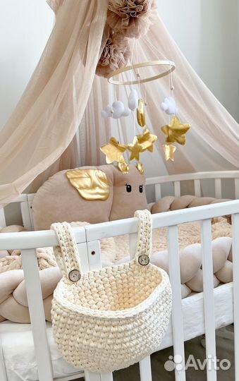 Комплект в кроватку с бортиками, балдахином пледом