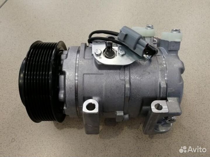 Компрессор кондиционера Land Cruiser