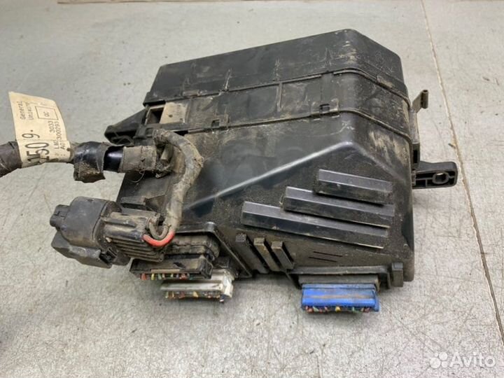 Блок предохранителей Kia Rio универсал 1.5 A5D