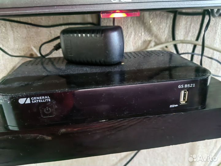 Спутниковый ресивер триколор GS B521