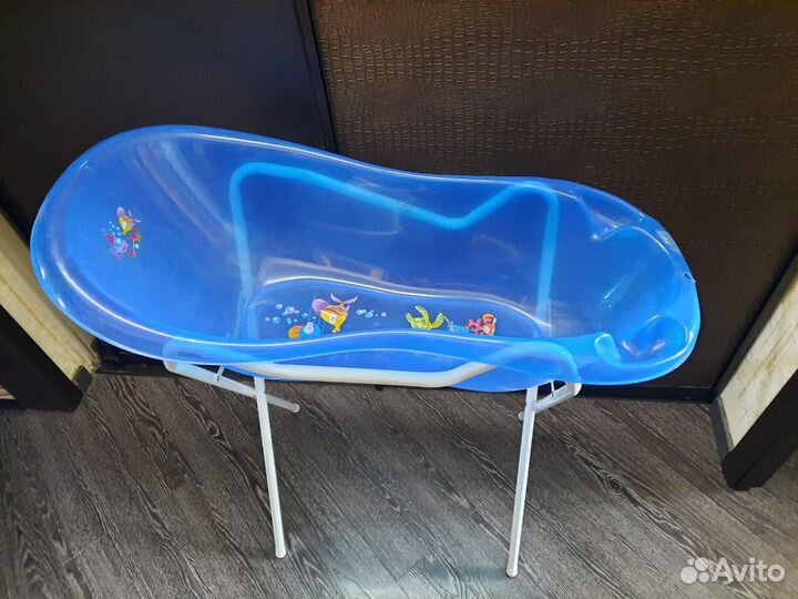 Детская ванночка с подставкой металлической
