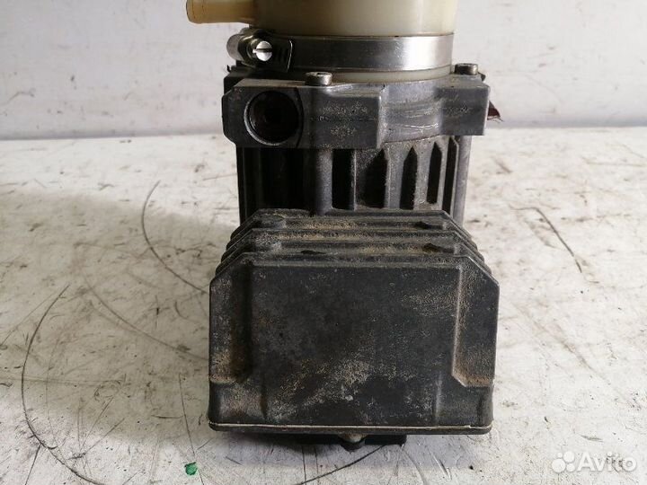 Насос гидроусилителя Opel Zafira минивэн дизель