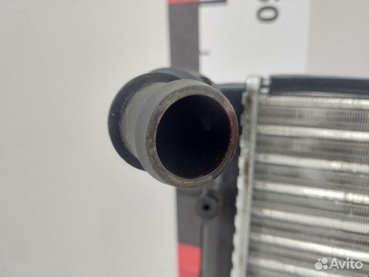 Радиатор основной для Volkswagen Golf 4 652011