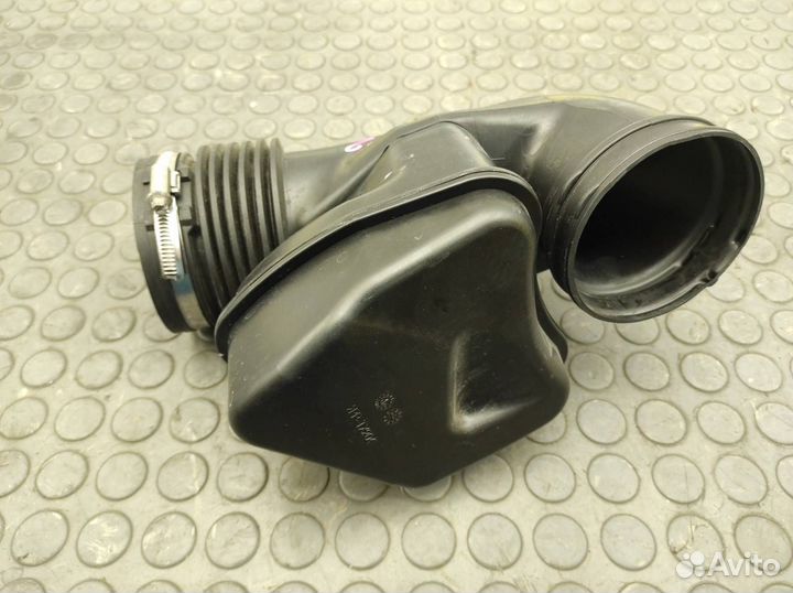 Патрубок воздушный Bmw X3 E83 LCI N52B25A 2.5 2007