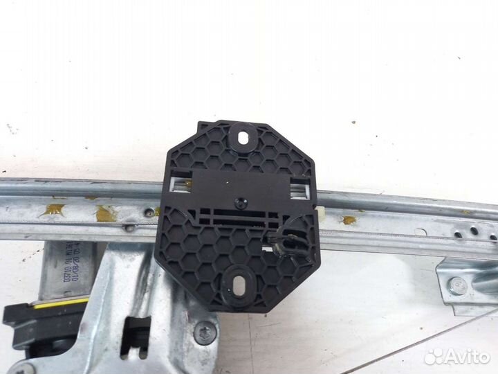 Стеклоподъемник передний левый Renault Logan Stepw