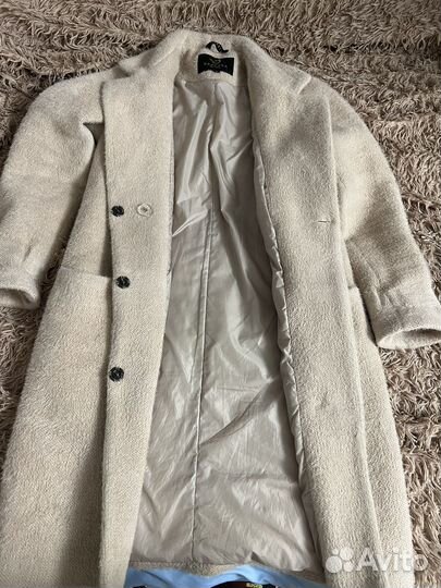 Пальто осеннее