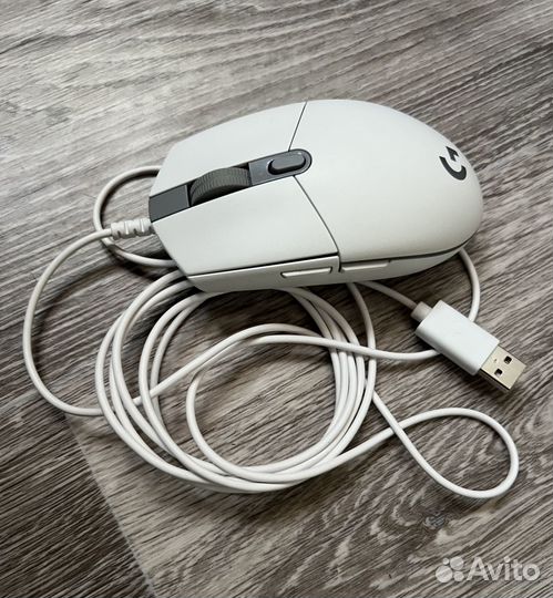 Компьютерная мышка Logitech G102