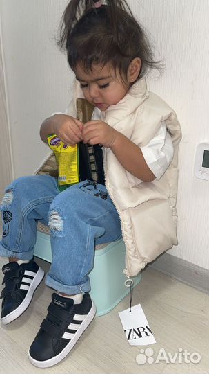 Джинсы zara