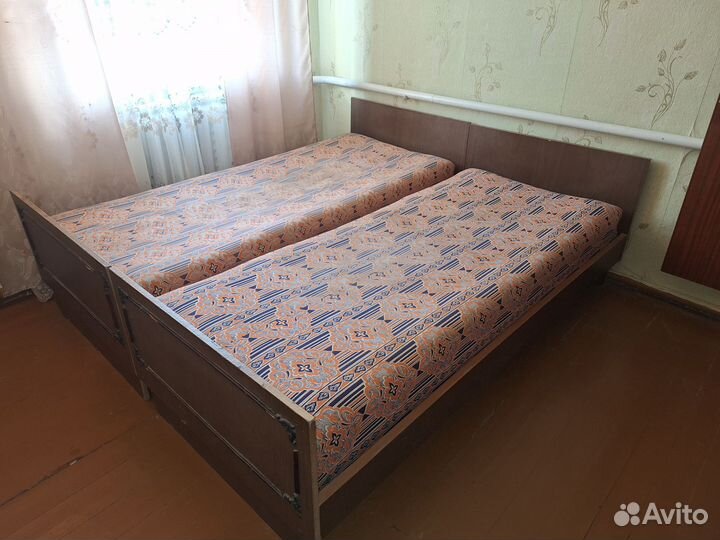 Кровать односпальная бу