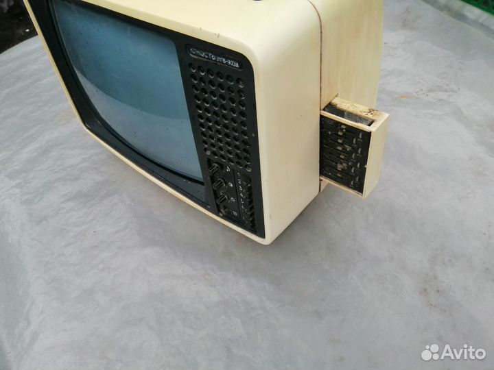 СССР-юность 31тб-303Д черно-белого изображения